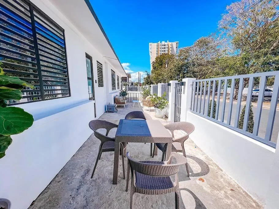 Stylish Comfy Boho Style Home W/ Parking@ San Juan 0*,  Portoriko